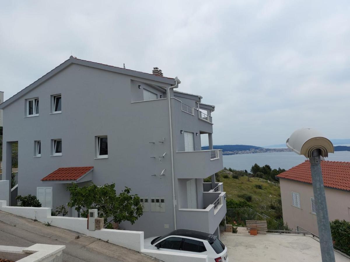 Apartments Vini Donji Seget Zewnętrze zdjęcie