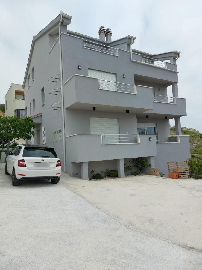 Apartments Vini Donji Seget Zewnętrze zdjęcie