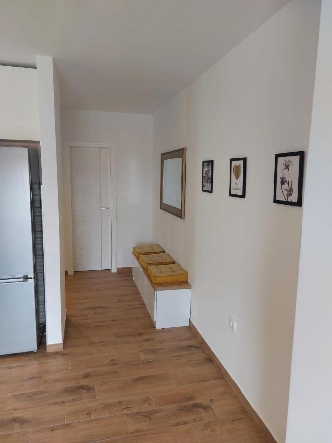 Apartments Vini Donji Seget Zewnętrze zdjęcie