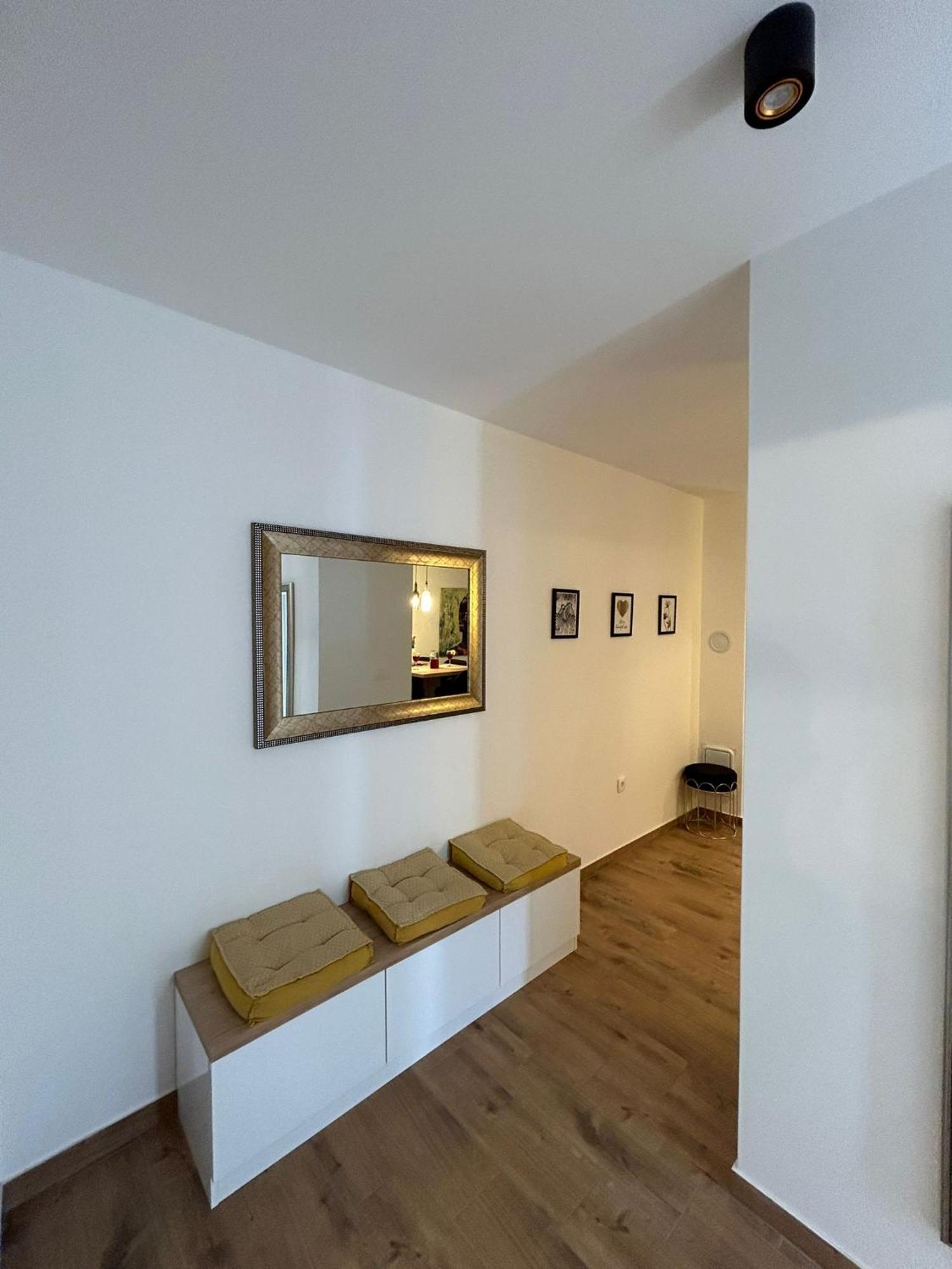 Apartments Vini Donji Seget Zewnętrze zdjęcie