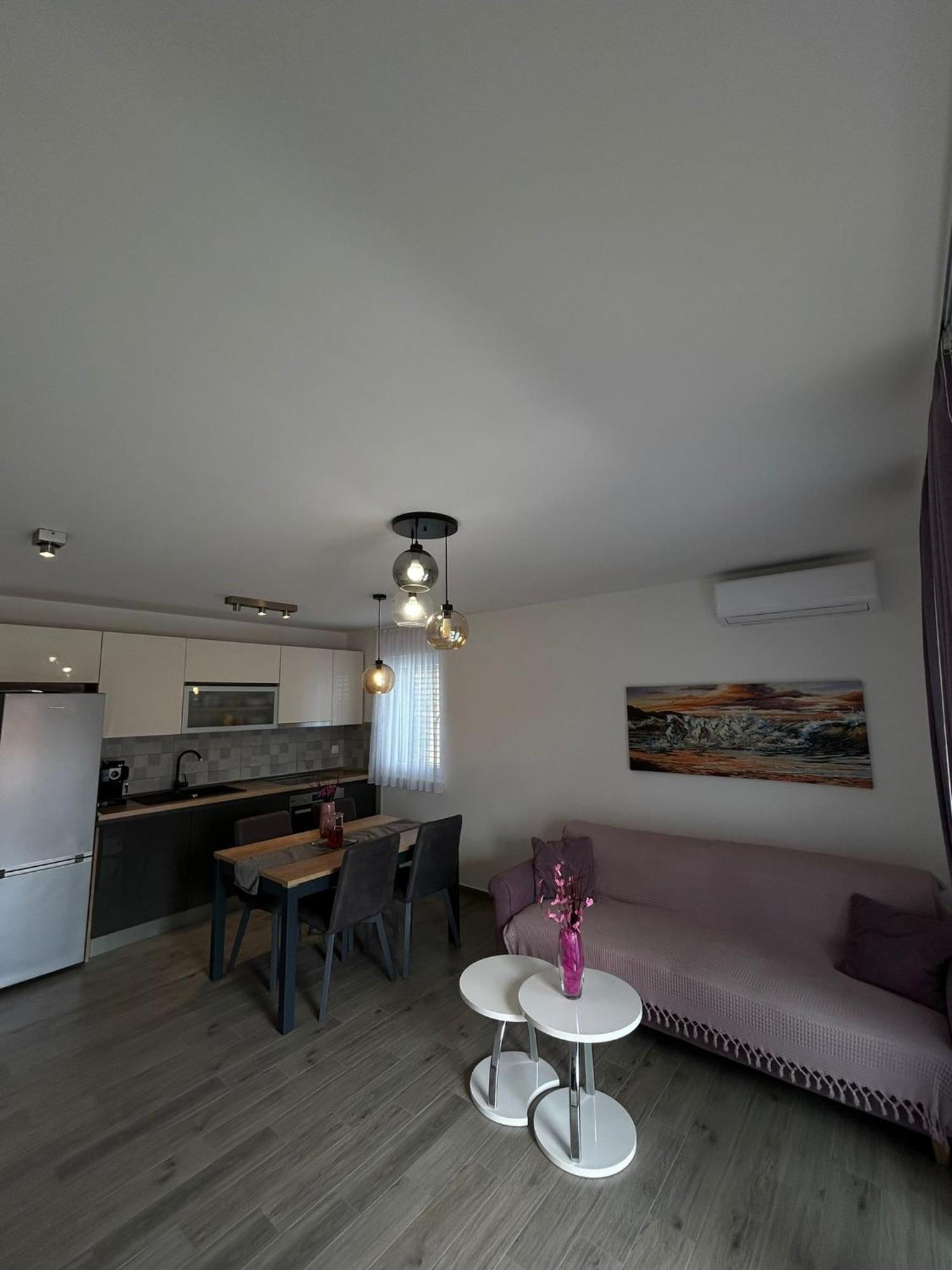 Apartments Vini Donji Seget Zewnętrze zdjęcie