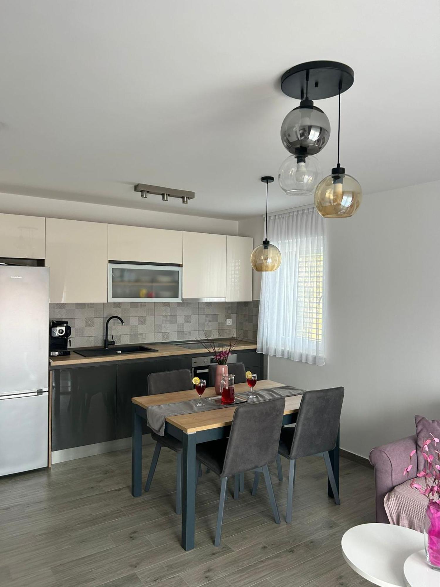 Apartments Vini Donji Seget Zewnętrze zdjęcie