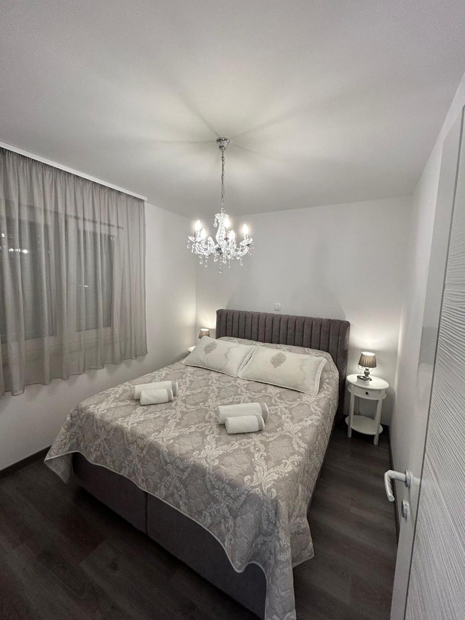 Apartments Vini Donji Seget Zewnętrze zdjęcie